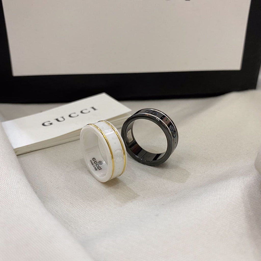 18K Double G Icon White Zirconia Ring