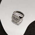 18K Triomphe Vintage Ring