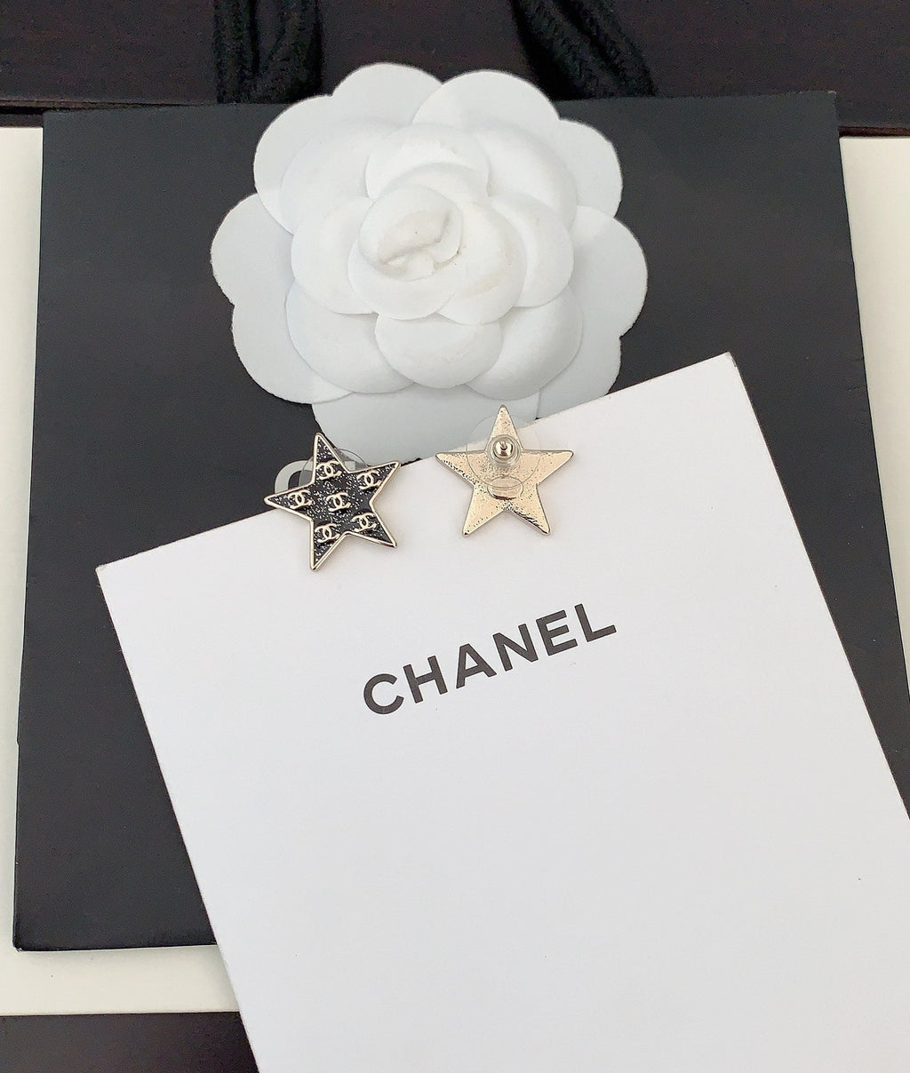 18K CC Star Earrings